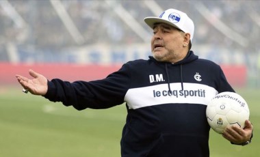 Maradona’yla ilgilenen 7 sağlık çalışanı taksirle adam öldürmekle suçlandı