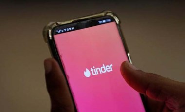 Tinder'dan çevrim içi tacize karşı yeni uygulama: 