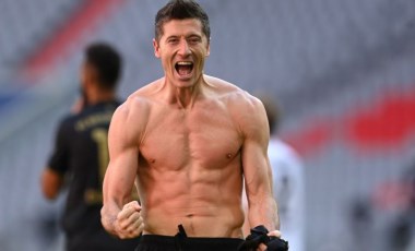 Robert Lewandowski, kırdığı rekorla Bundesliga tarihine geçti