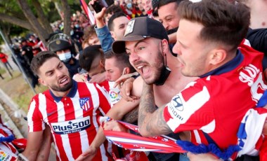 La Liga şampiyonu Atletico Madrid'de taraftarlar ve futbolcular bütünleşti