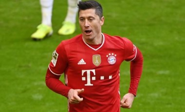 Robert Lewandowski İngiltere'ye transfer olabilir