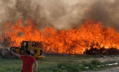 Biyokütle enerji tesisindeki yangın: 30 bin ton hammadde küle döndü