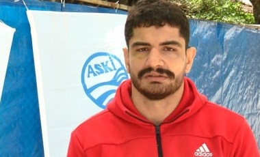 Milli güreşçi Taha Akgül: İkinci olimpiyat şampiyonluğumu anneme hediye etmek istiyorum