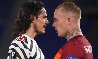 Manchester United Roma'yı eleyerek finale yükseldi