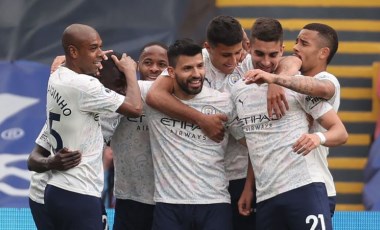 Manchester City yedinci şampiyonluk için sahada