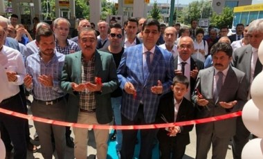 'TOGO Kuleleri ortakları ve Esat Toklu bir açılışta yine beraber'