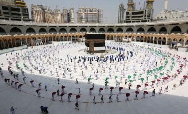 Suudi Arabistan’dan hacı adaylarına kötü haber