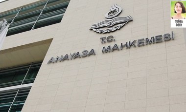 AYM'den tartışmalı karar: Akranlar arası ilişkiyi suç sayan maddenin iptal istemi reddedildi