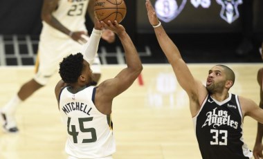 NBA'de Clippers, Jazz'ı yenerek konferans yarı final serisinde farkı bire indirdi