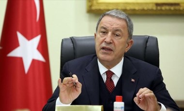 Bakan Akar'dan 'Libya' açıklaması: Bizim alnımız açık, başımız dik