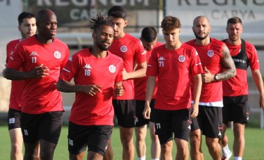 Antalyaspor, kalecisi Ferhat Kaplan'a veda etti