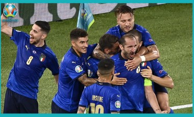 İtalya'da Chiellini sakatlanarak oyunu terk etti