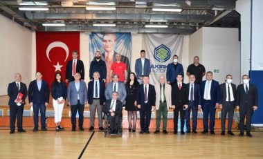 CHP Spor Kurulu İstanbul belediyelerinin spor müdürleriyle bir araya geldi