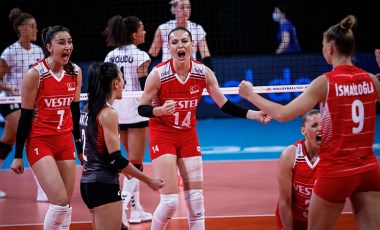 A Milli Kadın Voleybol Takımı, Dörtlü Final'e kalmayı garantiledi