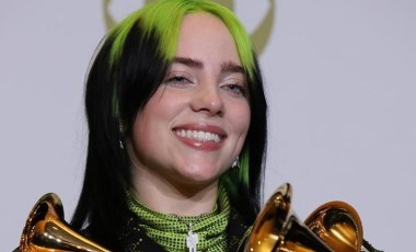 Billie Eilish: Umarım albümü dinleyenler erkek arkadaşlarından ayrılır