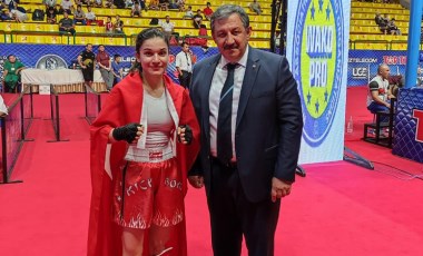 Erivan Barut, Uluslararası Kick Boks Şampiyonası'nda birinci oldu