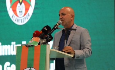 Aytemiz Alanyaspor Başkanı Hasan Çavuşoğlu TFF'nin yabancı oyuncu kararıyla ilgili açıklamalarda bulundu