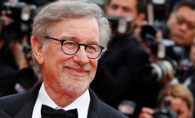 Spielberg, Netflix'e yılda en az iki film yapacak