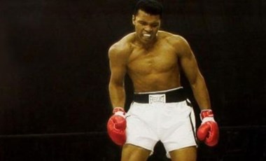 Ünlü boksör Muhammed Ali'nin torunu Nico Ali Walsh boksör oluyor