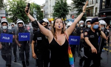 İstanbul Onur Yürüyüşü görüntülerini paylaşan Madonna: Neden bu kadar çok polis var?