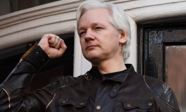 FBI ajanı Sigurdur Ingi Thordarson, Julian Assange hakkındaki iddialar için itirafta bulundu