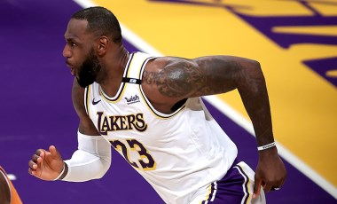 Shaquille O'Neal, NBA yıldızı LeBron James'i eleştirdi