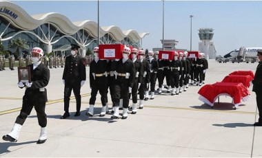 Hatay'da 3 şehit askerin cenazesi törenle memleketlerine uğurlandı