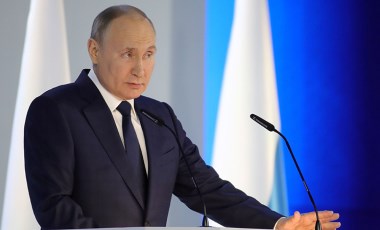 Putin’den ‘yabancılar Rusya'da koronavirüs aşısı olabilmeli’ açıklaması