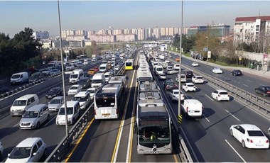 İBB'den 100 metrobüs alımı için ihale