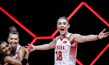 Voleybolda filenin sultanları Rusya'yı devirdi