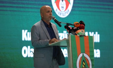 Alanyaspor'da başkan Hasan Çavuşoğlu, kongrede yeniden seçildi