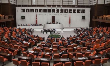 Son dakika: Dokunulmazlık dosyaları Meclis'e sunuldu