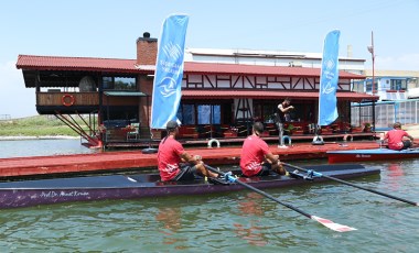 Şişecam Çayırova Spor Kulübü'nde yeni tekneler denize indirildi