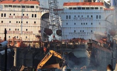 Aliağa'da gemi söküm bölgesinde iş kazası: 1 ölü, 1 ağır yaralı