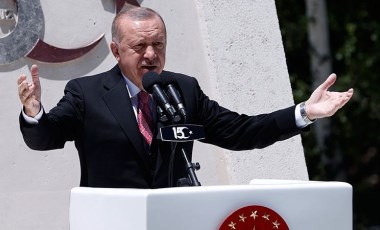 Erdoğan: Türk milleti gerektiğinde düşmanı affetmesini ve yeni ittifaklar kurmasını bilir