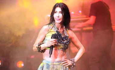 Kimseye anlatmamış: Hande Yener'den 1 yıl sonra gelen meme kanseri itirafı