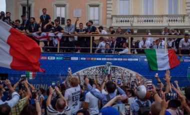 EURO 2020: İtalya'nın şampiyonluğu kutlamaları sonrası Roma’da Covid-19 vakaları 5 katına çıktı