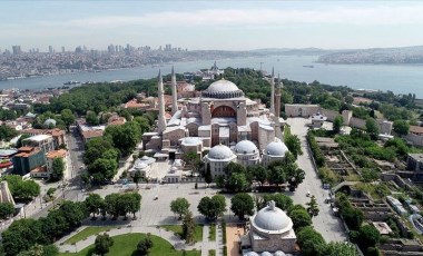 UNESCO’dan Ayasofya ve Kariye uyarısı! Miras listesinden çıkarılma riski var