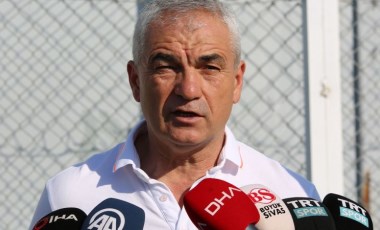 Sivasspor Teknik Direktörü Rıza Çalımbay, Petrocub ile oynayacakları rövanş maçında futbolcularına güveniyor