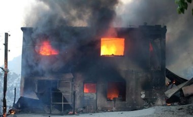 Antalya'dan korkunç görüntüler! Birçok noktada yangın var