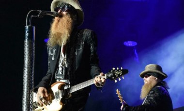 ZZ Top'un bas gitaristi  Joseph “Dusty” Hill,  yaşamını yitirdi