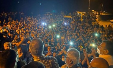 Tütüncülerin protestosu gece de devam etti! Yol kapattılar