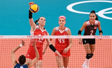 A Milli Voleybol Takımı'nda  Eda Erdem Dündar, Naz Aydemir Akyol ve Merve Aköz açıklamalarda bulundu