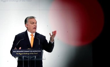 Macaristan Başbakanı Orban gazetelere tam sayfa ilan verdi: AB'ye sert mesajlar!