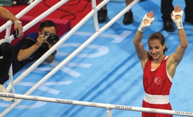 TOKYO 2020 | Kadınlar boksta ikinci madalya da garanti: Buse Naz yarı finalde