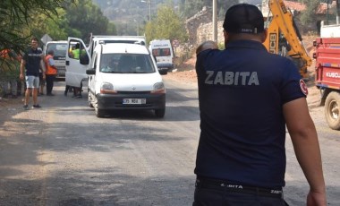 Son dakika: Bodrum'da alevlerin ulaştığı bazı yollar trafiğe kapatıldı