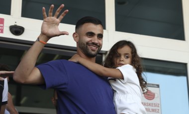 Beşiktaş ile anlaşan Rachid Ghezzal'ın menajeri, açıklamalarda bulundu