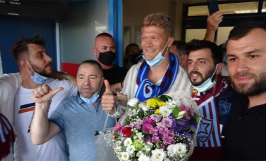 Trabzonspor, Andreas Cornelius transferini KAP'a bildirdi