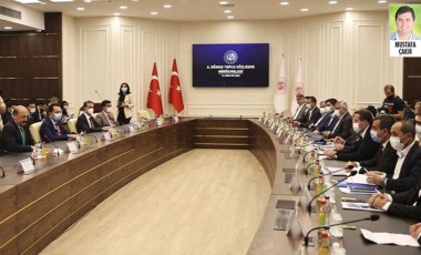 İktidar memura 2022 yılı için yüzde 5+6 zam ve enflasyon farkı teklif etti