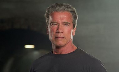 'Terminatör' Arnold Schwarzenegger'den maske karşıtlarına: Başlarım özgürlüğünüze